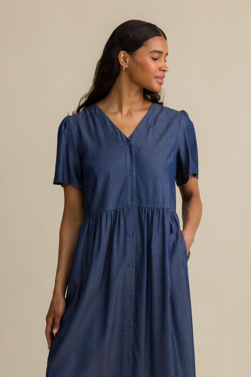 sloane dress mid blue close